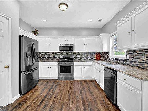 4th image of 1208 Everwood Dr SW