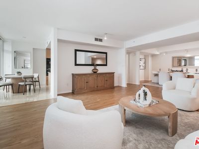 13600 Marina Pointe Dr UNIT 415, Venice, CA, 90292