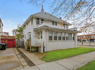 815 N Pine Ave, Chicago, IL 60651