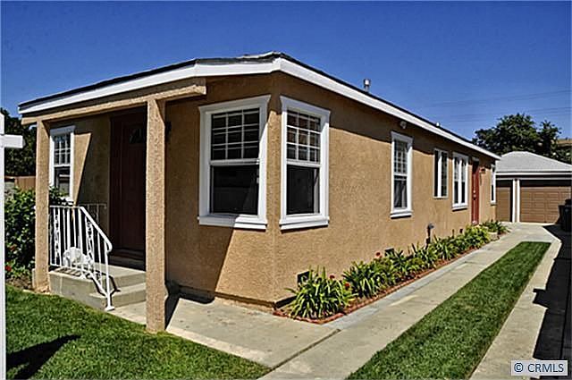 2nd image of 2376 Daisy Ave