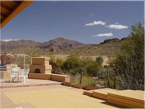2nd image of 5015 E CRESTED SAGUARO Lane