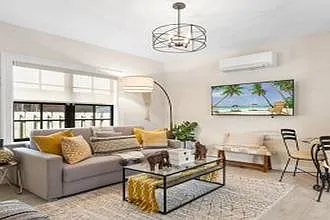 1 bed, 700 sqft, $2,000 — Photo 2