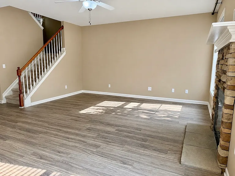 4127 Katherine Pl — Photo 9