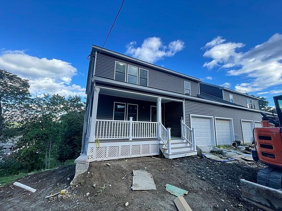2nd image of 29 Steele St #A