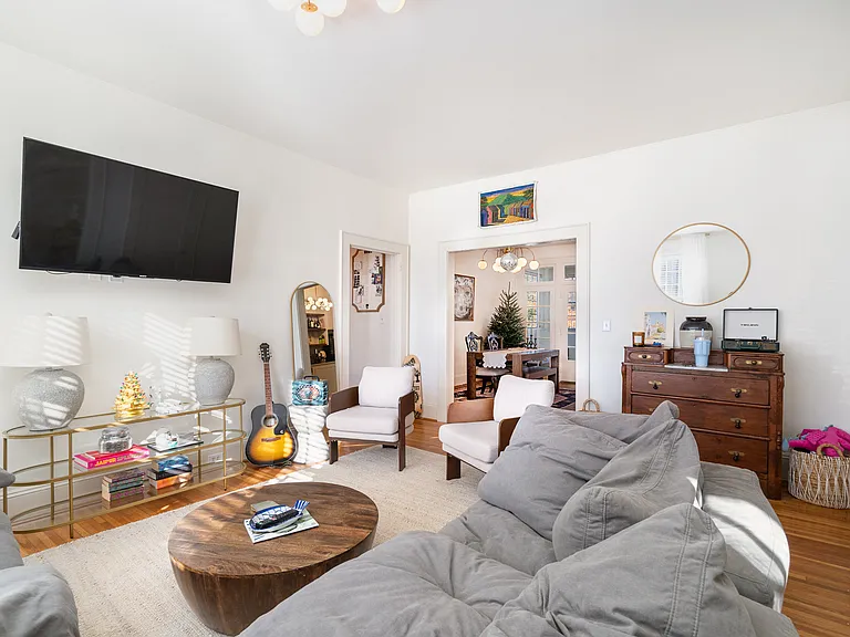 2137 Dartmouth Pl #C1 — Photo 3