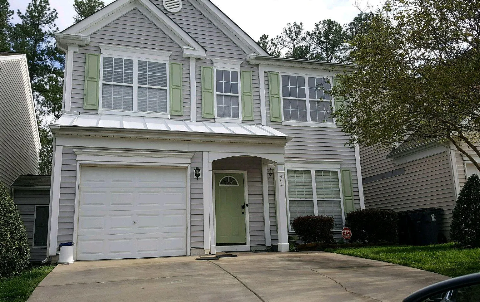 3 bed, 1685 sqft, $2,075 — Photo 1