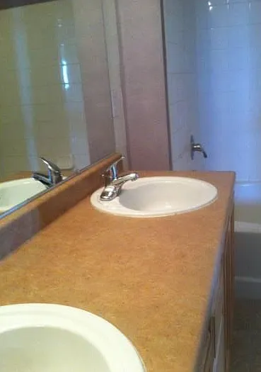 His & hers sinks in bath