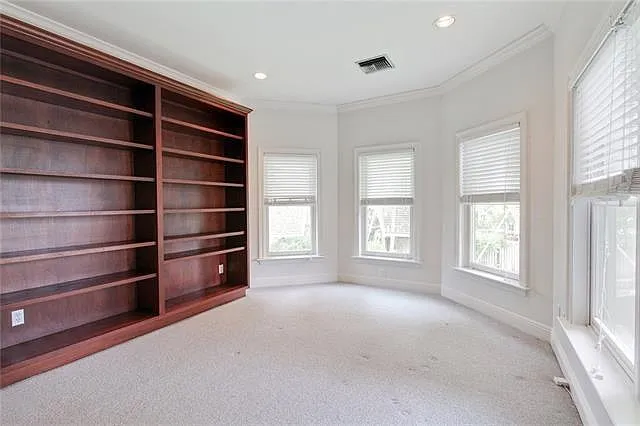 308 Rosa Ave — Photo 8