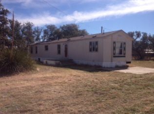 182 Michael Dr, Harper, TX 78631