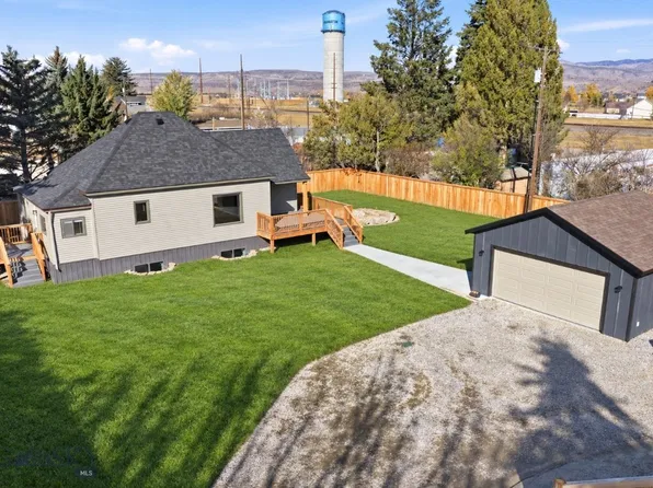 411 W Gallatin Ave, Manhattan, MT 59741