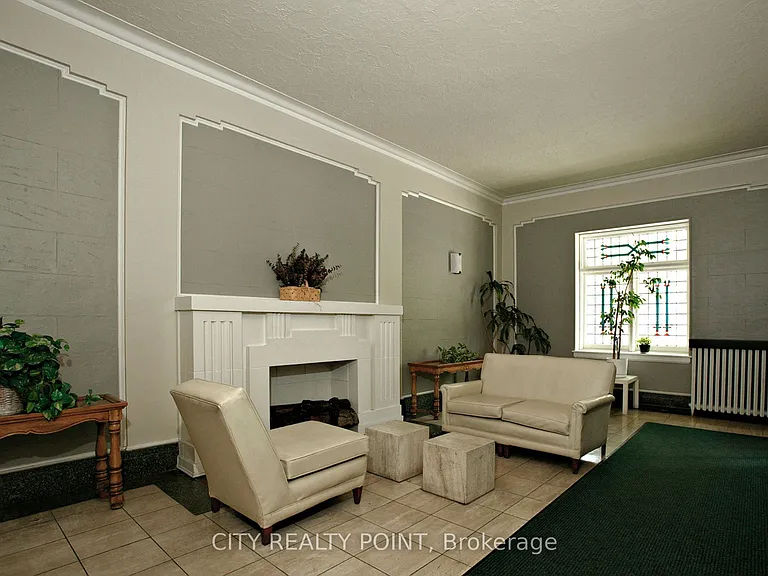 396 Avenue Rd #218 — Photo 14