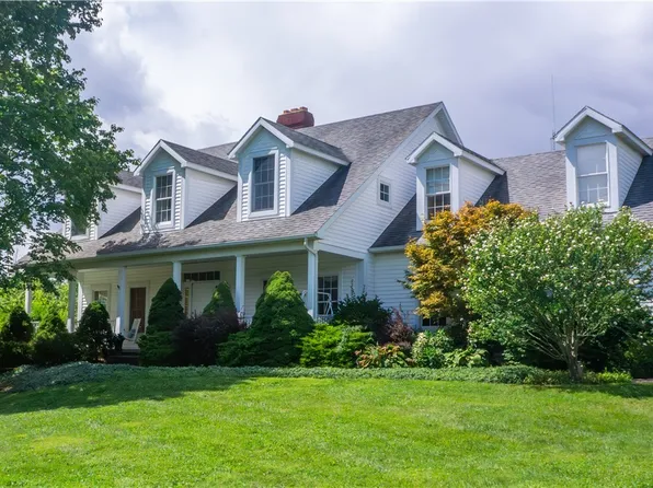 7792 Ravenna Rd, Hudson, OH 44236