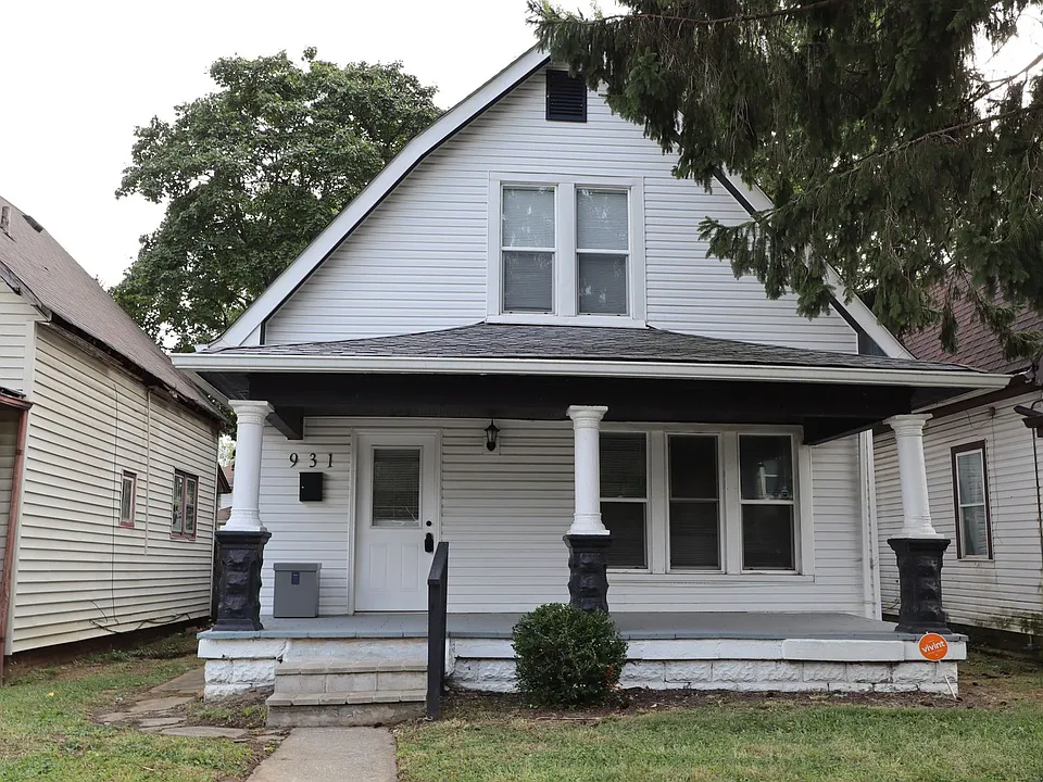 931 N Oakland Ave