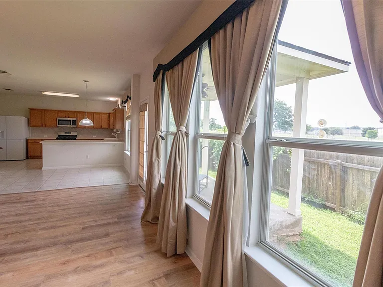 1103 Apollo Ln — Photo 15
