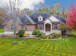 7893 Hidden Creek Ln, Roscoe, IL 61073