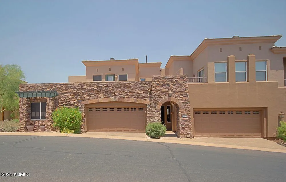 2 bed, 2.5 bath, 2008 sqft, $3,500 — Photo 4