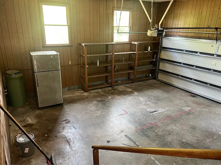 2915 Middle Sound Loop Rd — Photo 22