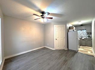 1813 Hatwell St #A, Houston, TX 77023
