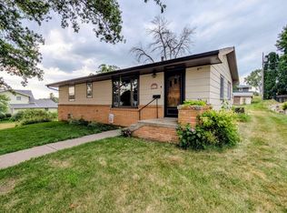 1002 N Division St, Audubon, IA 50025