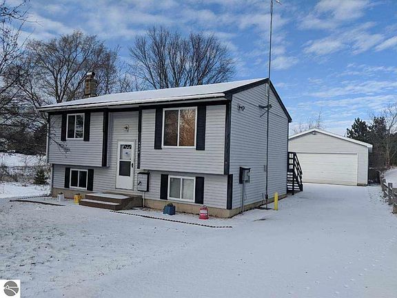 2nd image of 4334 N Curry Dr