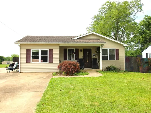 330 Spruce St, Farmington, MO 63640