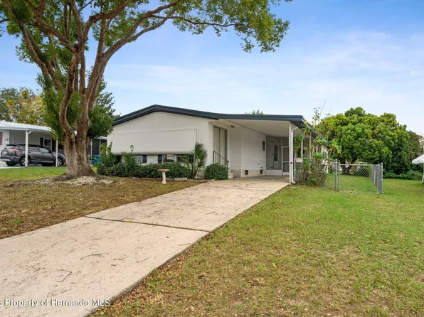 14421 Miranna St, Brooksville, FL 34613