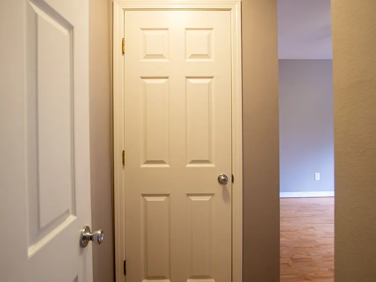 5025 S Corbett Ave #19 — Photo 8