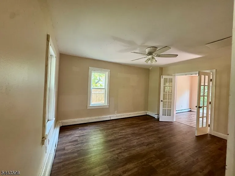 41 W Main St — Photo 7