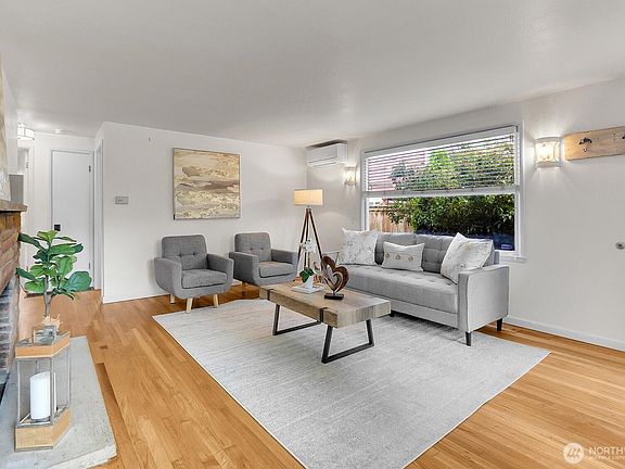 4th image of 10515 1st Avenue NW