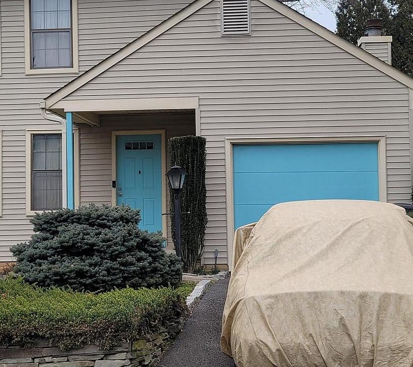 2nd image of 3404 Fort Lyon Dr