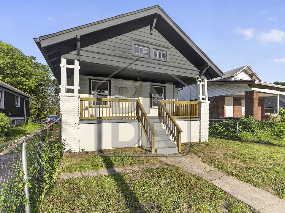 1st image of 5527 Park Ave #1
