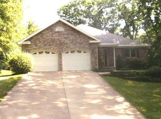 5 Sharon Ln, Fulton, IL 61252