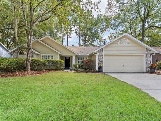 4031 NW 34th Dr, Gainesville, FL 32605