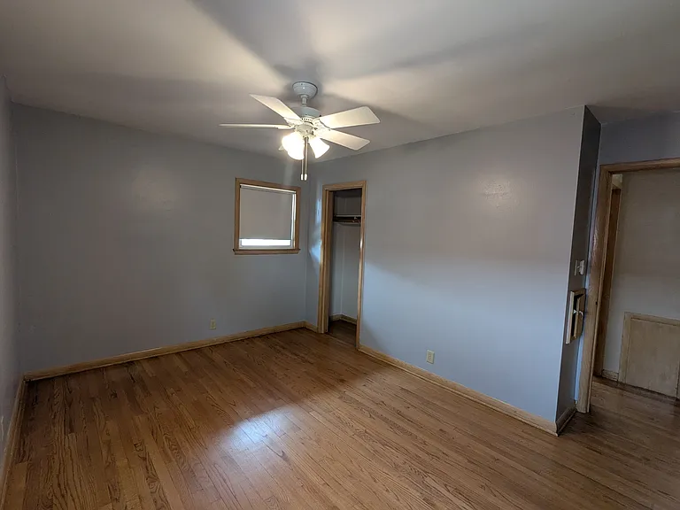 8833 W Hawthorne Ave — Photo 12
