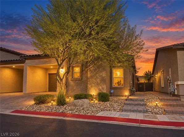 7463 Cooks Meadow St, North Las Vegas, NV 89084
