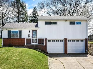 714 Heartwood Dr, Monroeville, PA