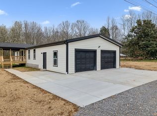 1985 Mosley Ferry Rd, Chapmansboro, TN 37035