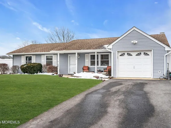 306 4th Street, Waretown, NJ 08758