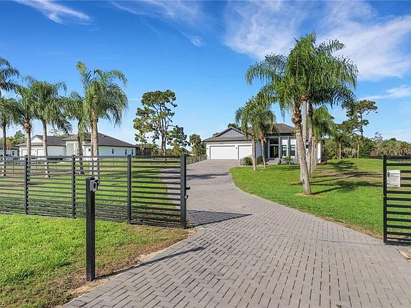 2nd image of 653 23rd ST SW