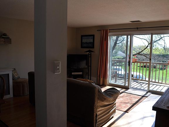 Sliding Doors out to Deck