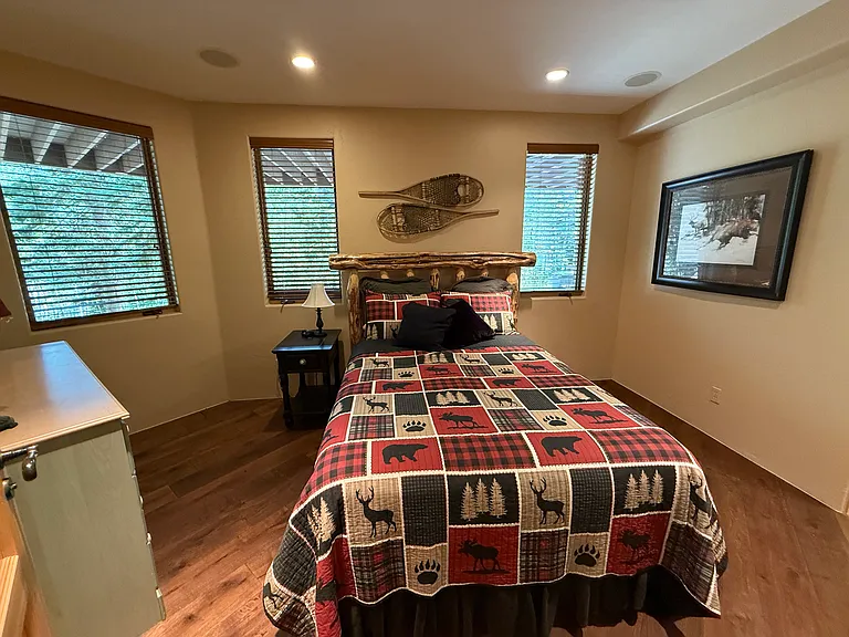 520 Two Cabins Dr — Photo 50