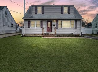 1312 Gress St, Manville, NJ