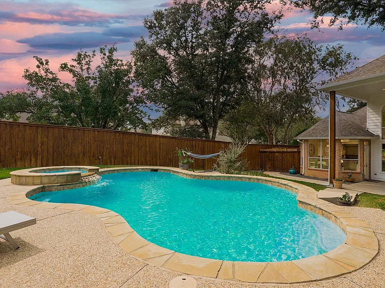 2313 Kingsley Dr — Photo 39