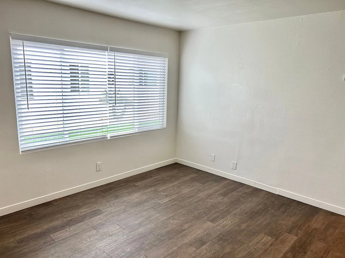49 - Royal Pines LLC — Photo 4