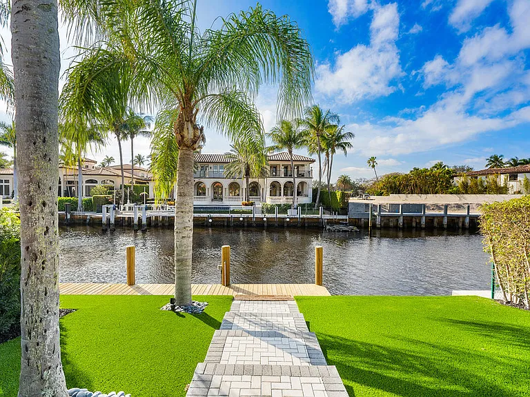 533 E Alexander Palm Rd — Photo 11
