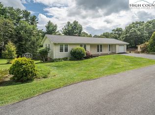 686 Cardinal Ln, Boone, NC 28607