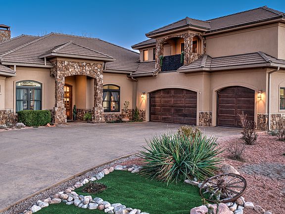 2nd image of 2520 Willow Creek Rd