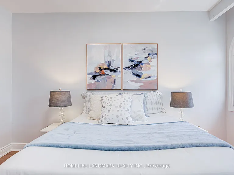 1608 Sherwood Forrest Cir — Photo 30
