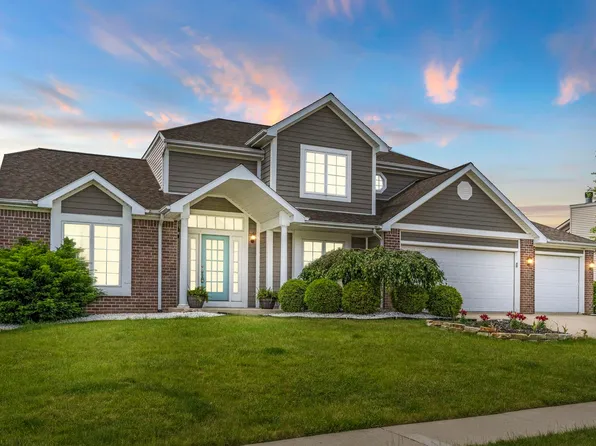 412 Deer Cliff Run, Fort Wayne, IN 46804