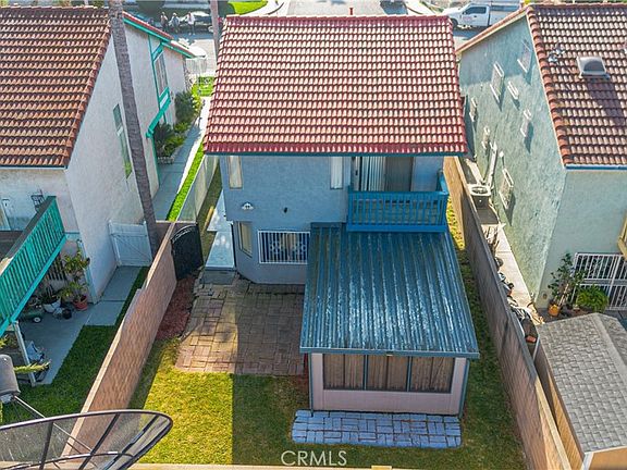 5th image of 623 W Indigo St